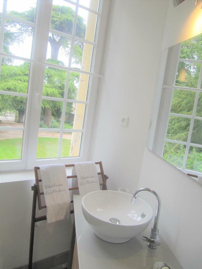 Bed&Breakfast Chateau Les Cèdres Bretteville-l'Orgueilleuse Esterno foto