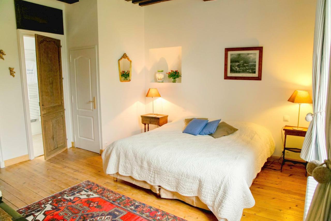 Bed&Breakfast Chateau Les Cèdres Bretteville-l'Orgueilleuse Esterno foto