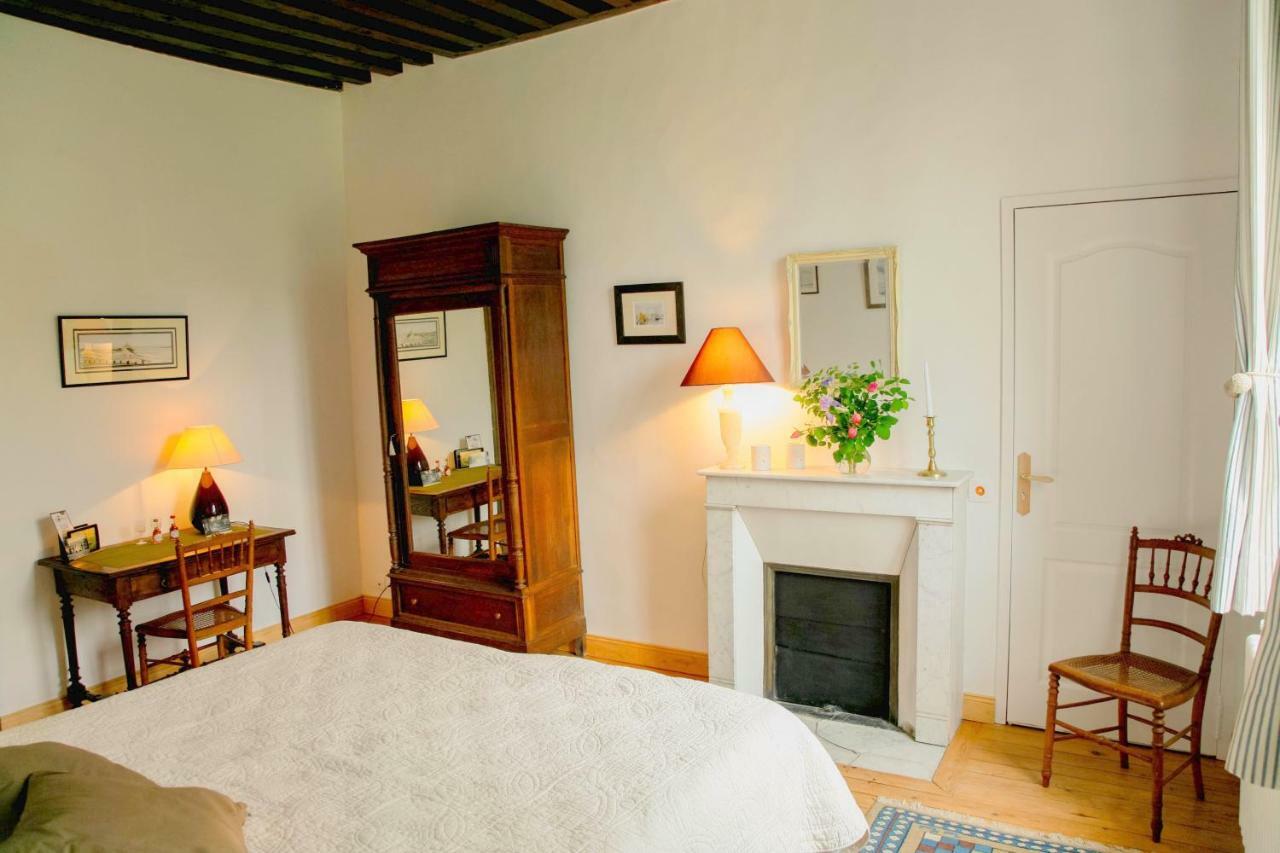 Bed&Breakfast Chateau Les Cèdres Bretteville-l'Orgueilleuse Esterno foto